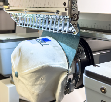TEWH FW-1501R, single head, 15-needle, commercial embroidery machine